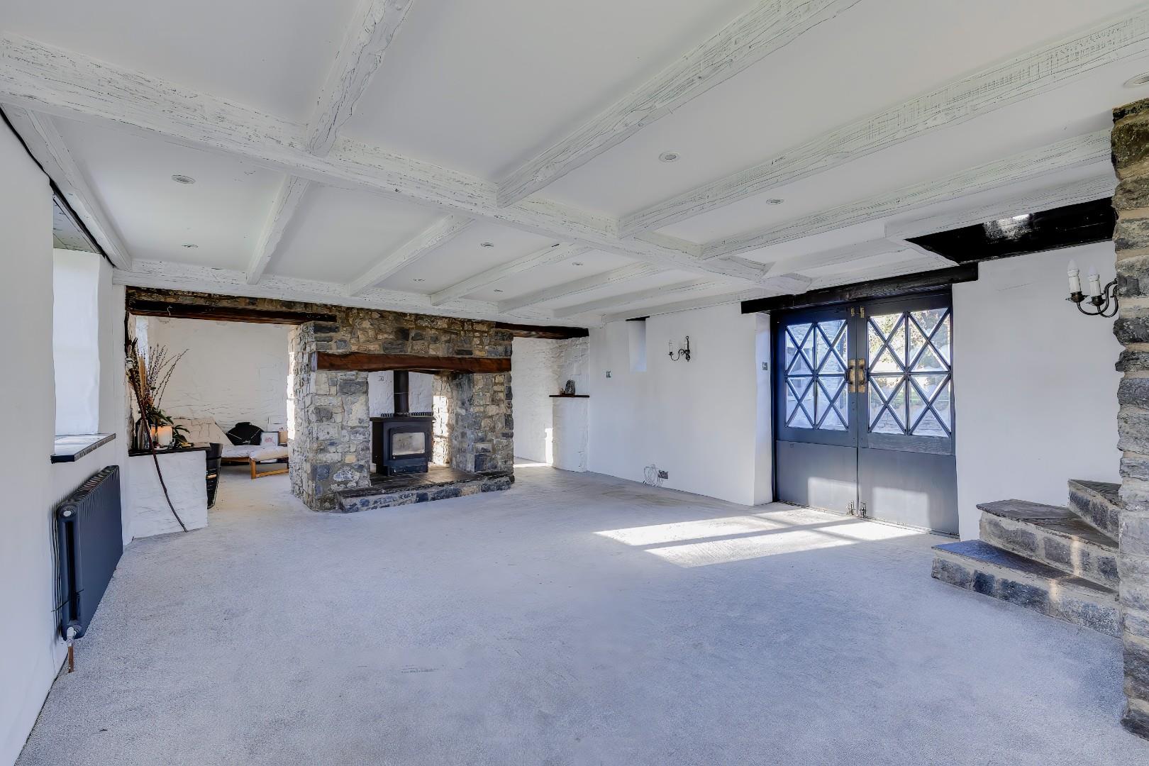 Ty Uchaf, Moulton, Nr Llancarfan, Vale of Glamorgan, CF62 3AB